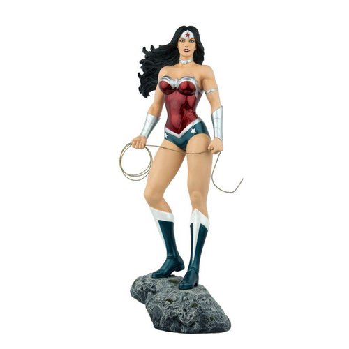 Wonder Woman (Comics) - New 52 1:6th Scale Limited Edition Statue