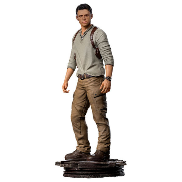 Uncharted - Nathan Drake 1:10 Scale Statue