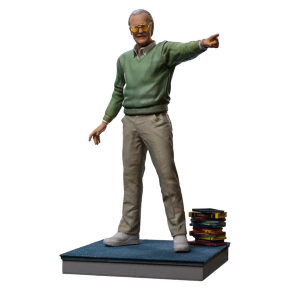 Stan Lee - Pow! Entertainment 1:10 Scale Statue