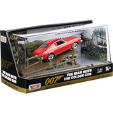 James Bond Collection - The Man With The Golden Gun (1974 Amc Hornet) 3" Diorama Set