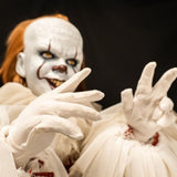 It (2017) - Pennywise 50" Premium Doll