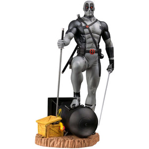 Marvel Comics - Deadpool X-Force on Atom Bomb Variant Statue