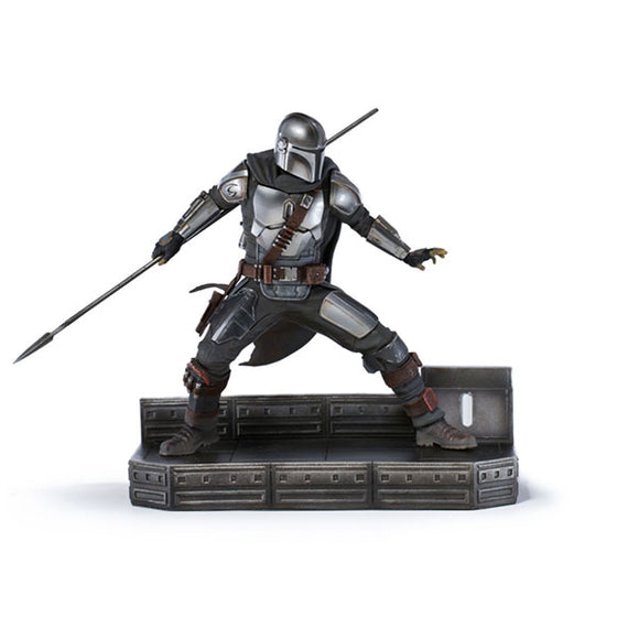 Star Wars: The Mandalorian - Mandalorian 1:10 Scale Statue