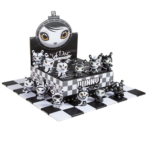 Dunny - Shah Mat Dunny Chess Mini Vinyl Blind Box - Set of 8