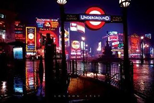 London - At Night Poster